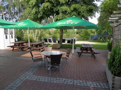 照片: Gr&amp;ouml;negau Park Ludwigsee